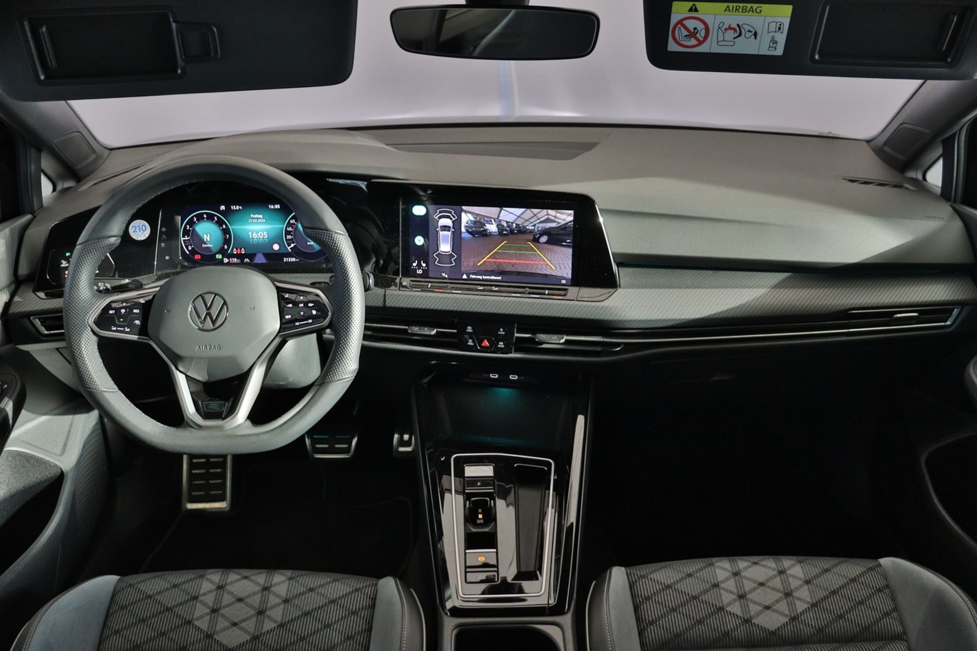 Volkswagen Golf Variant R-Line