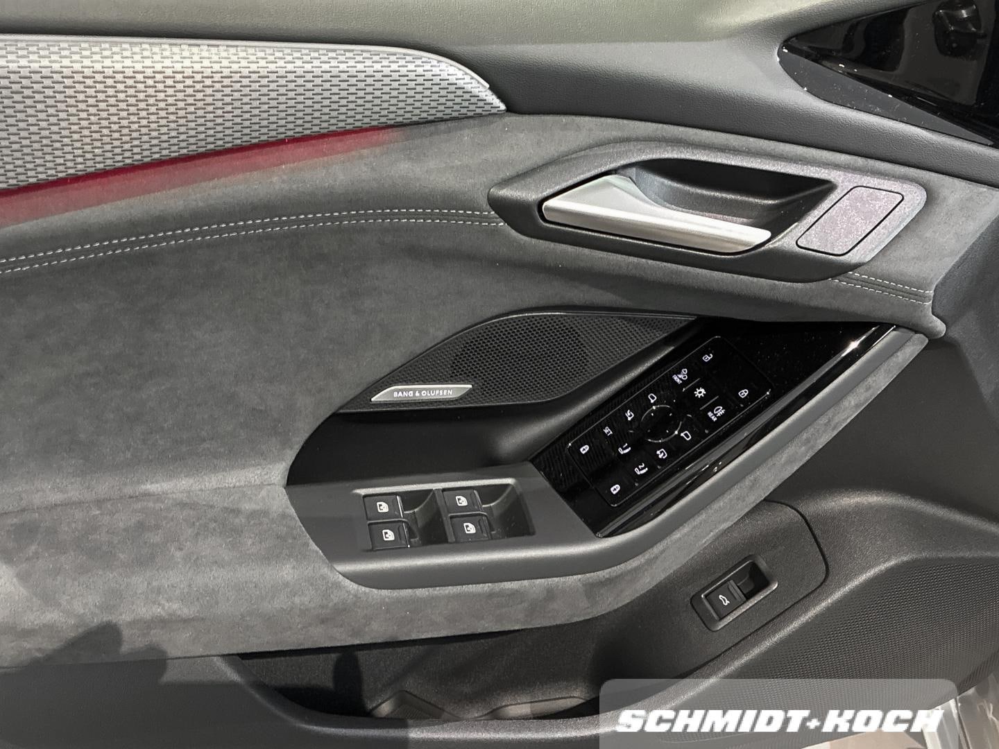 Bild über Audi A6 Avant e-tron S line business e-tron performance 270 kW - für weitere Informationen kontaktieren Sie den Audi Partner