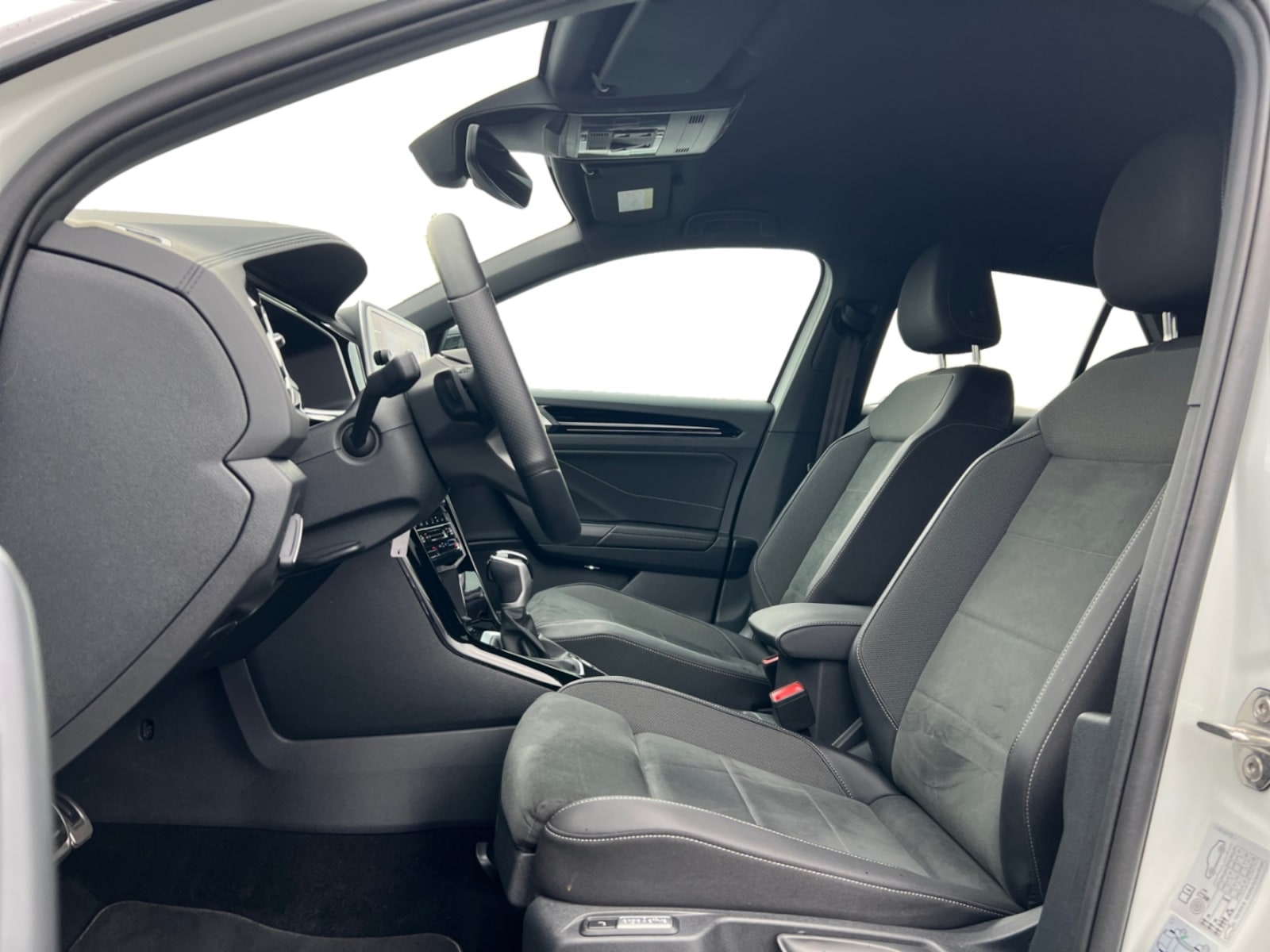 Volkswagen T-Roc – Bild 10
