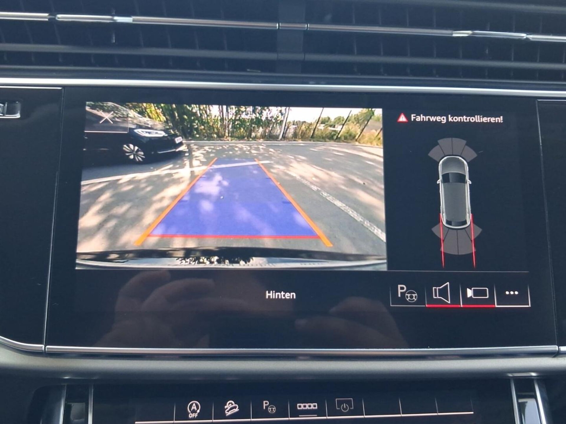 Audi Q8 SUV