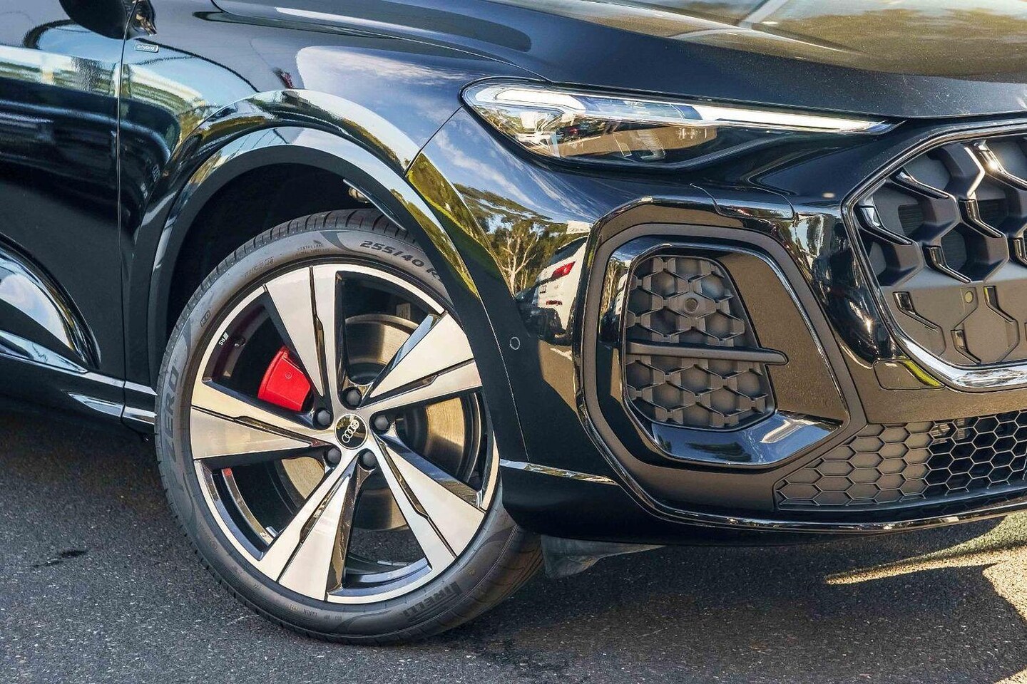 Image about Audi Q5 Sportback e-hybrid quattro S tronic