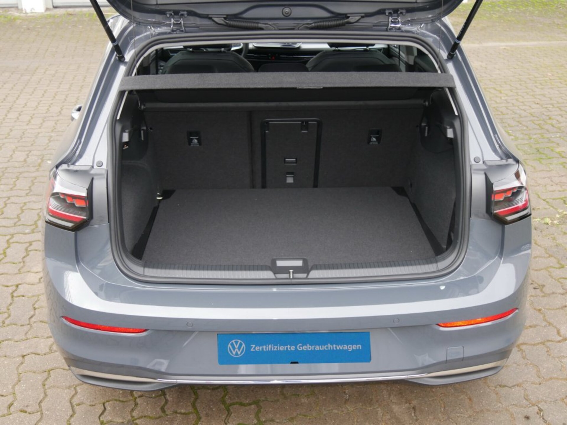 Volkswagen Golf Style