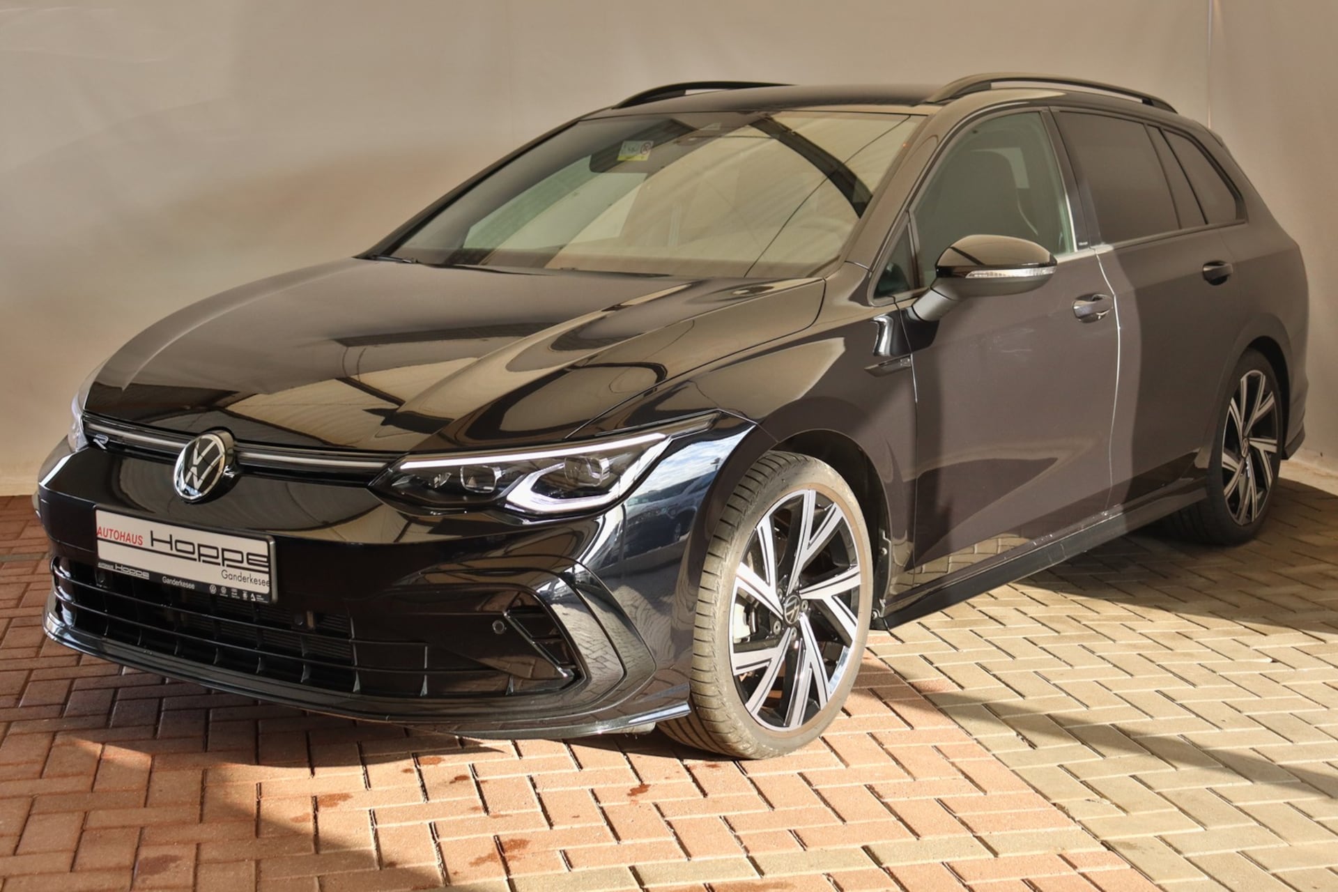 Volkswagen Golf Variant R-Line