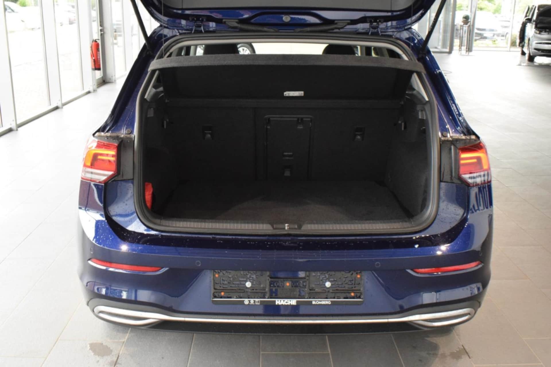 Volkswagen Golf Life