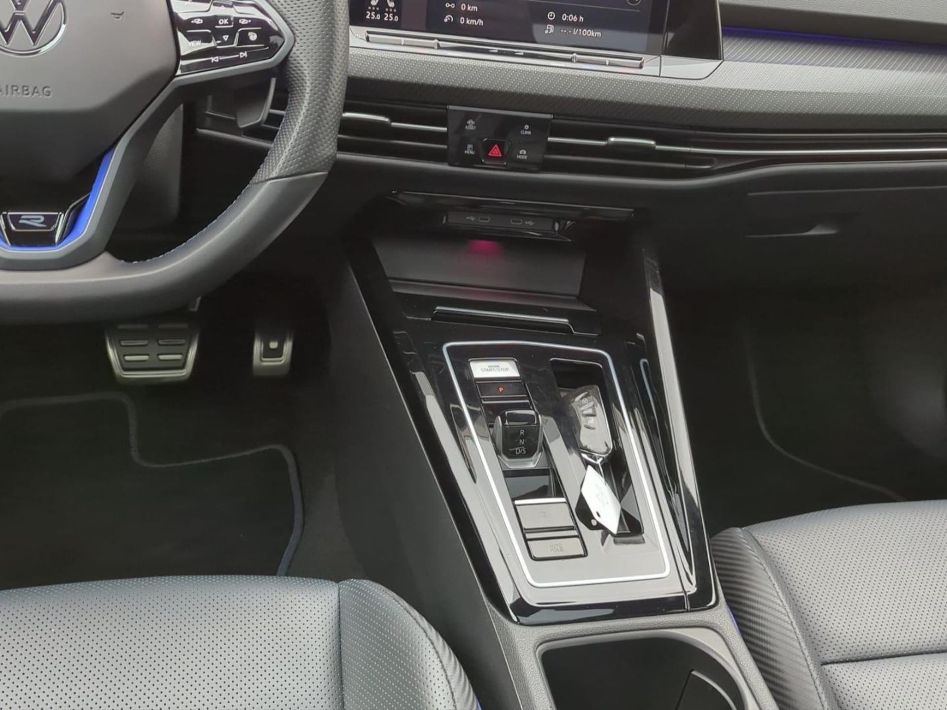 Volkswagen Golf Variant R