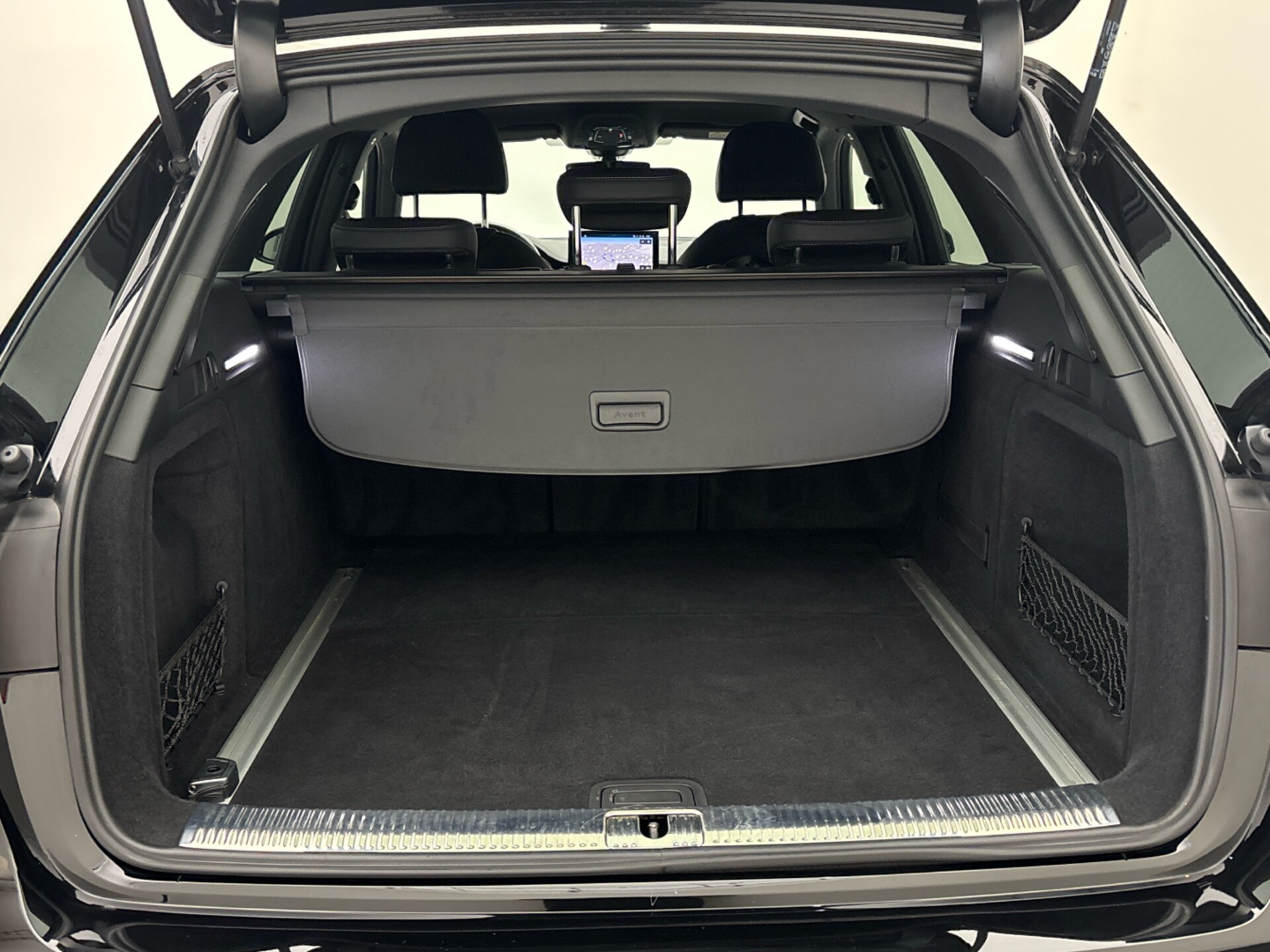Audi A4 Avant S line