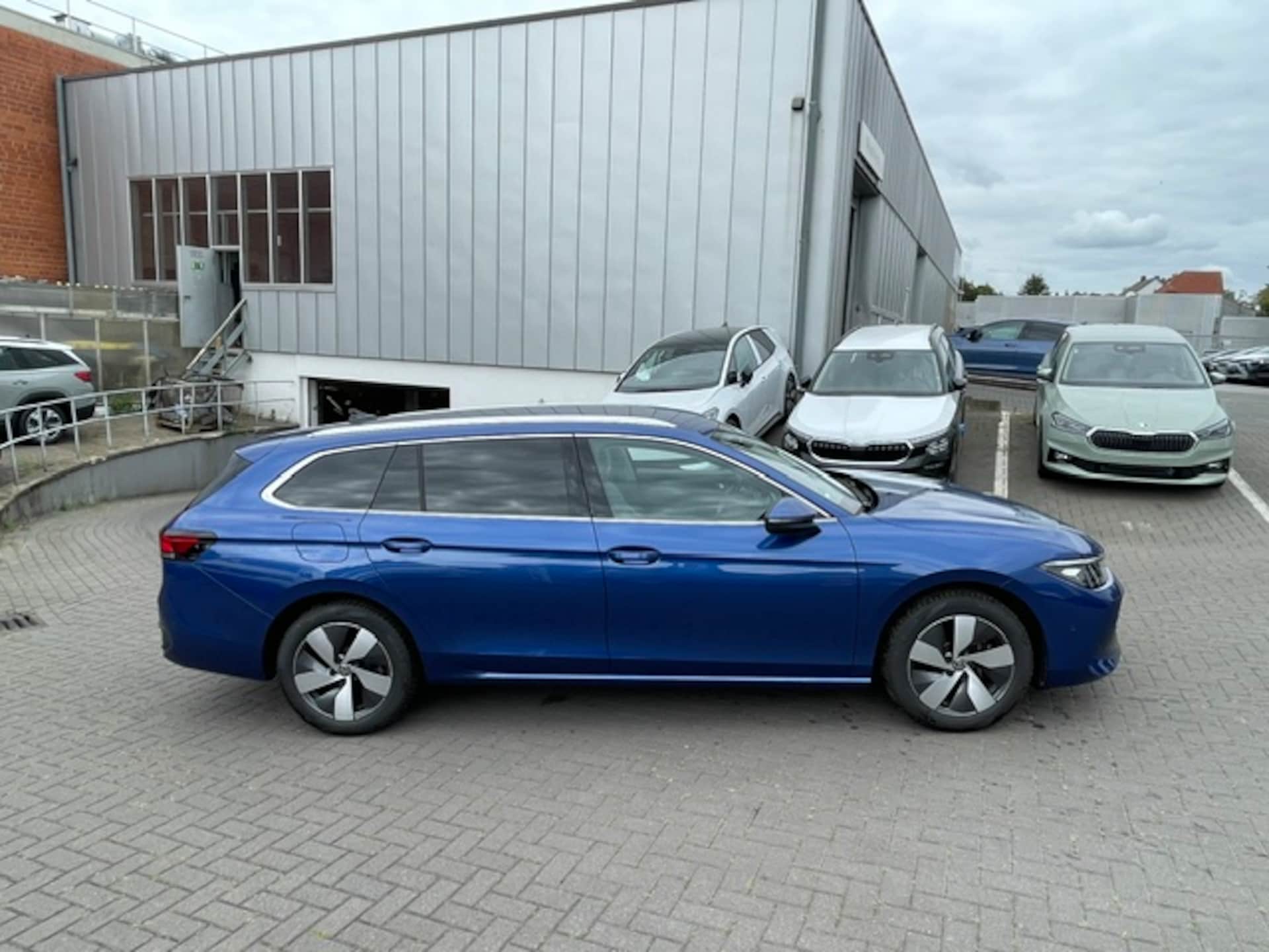 Volkswagen Passat Business