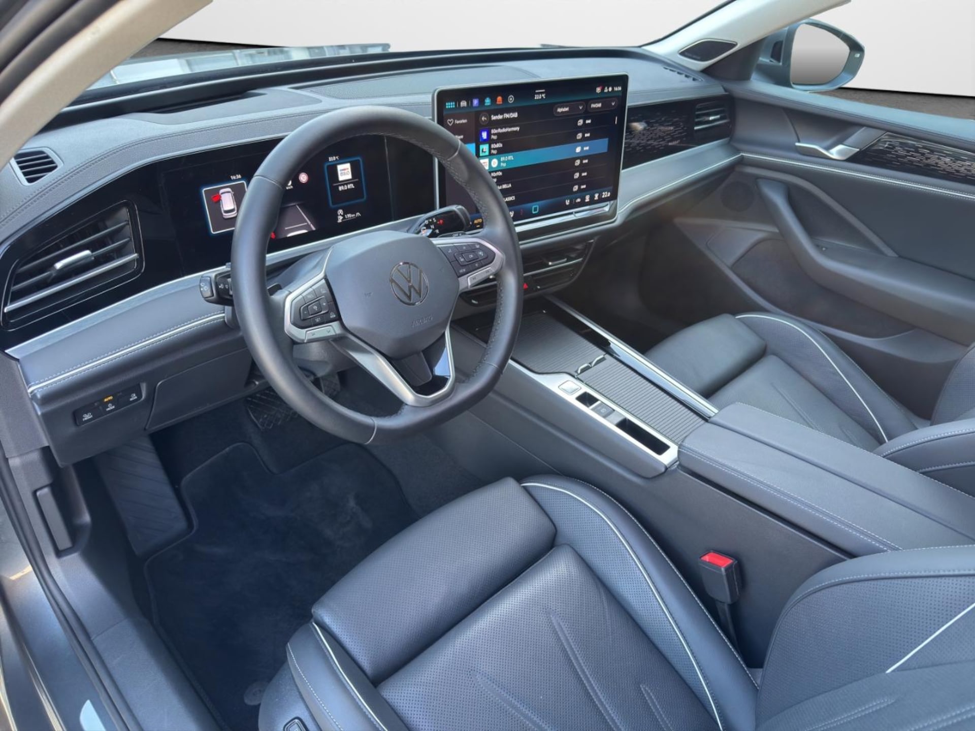 Volkswagen Passat Elegance
