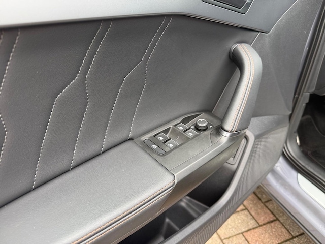 Bild des Autos 17