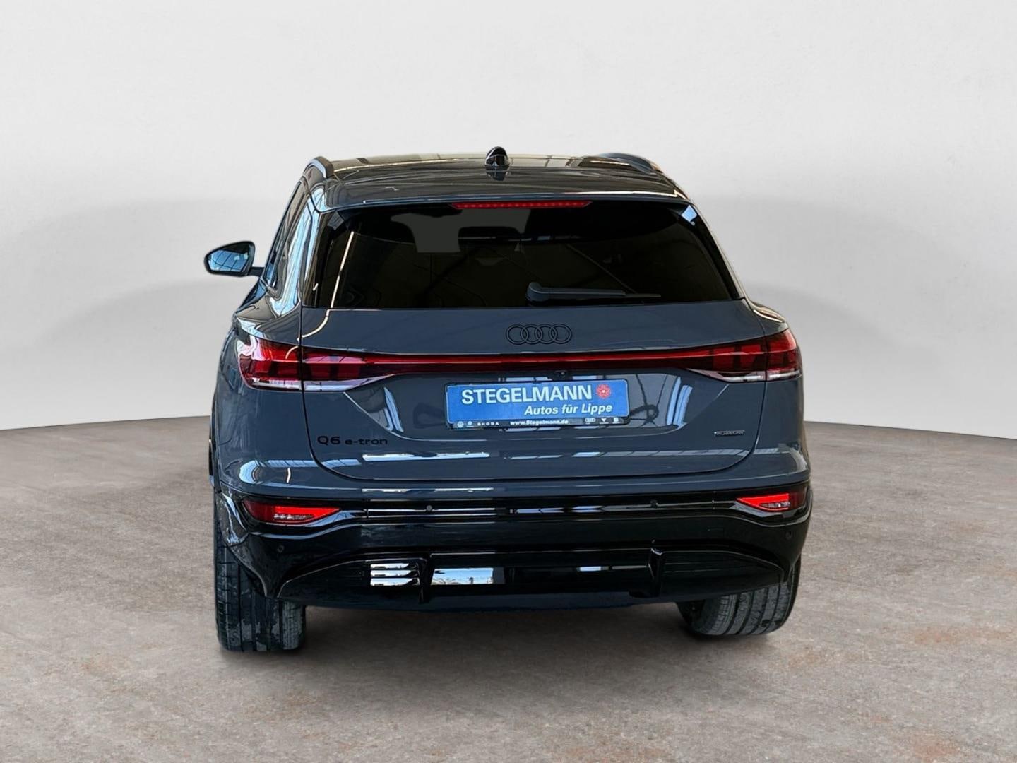 Bild über Audi Q6 SUV e-tron S line business e-tron quattro 315 kW - für weitere Informationen kontaktieren Sie den Audi Partner