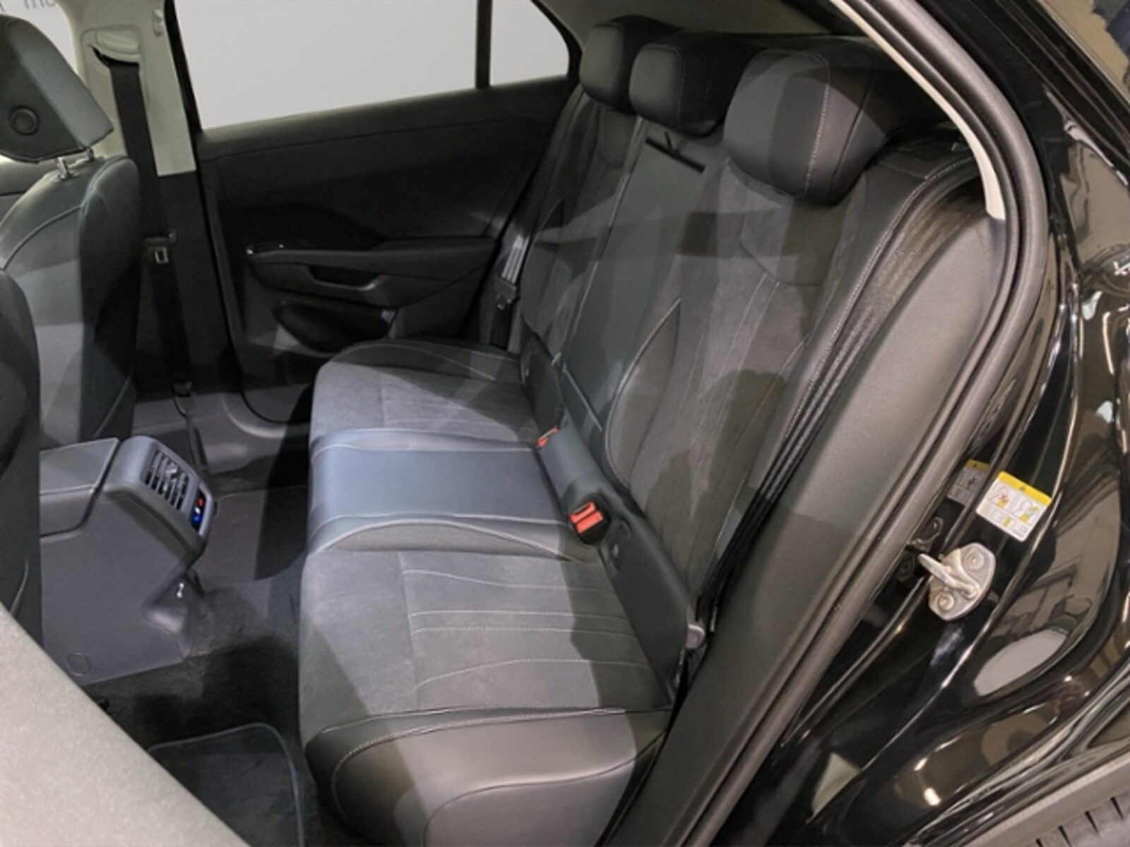 Volkswagen T-Roc – Bild 9