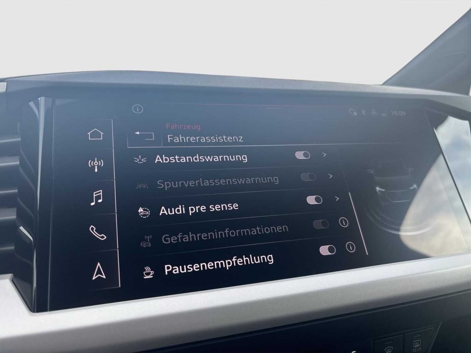 Audi Q4 Sportback e-tron – Bild 24