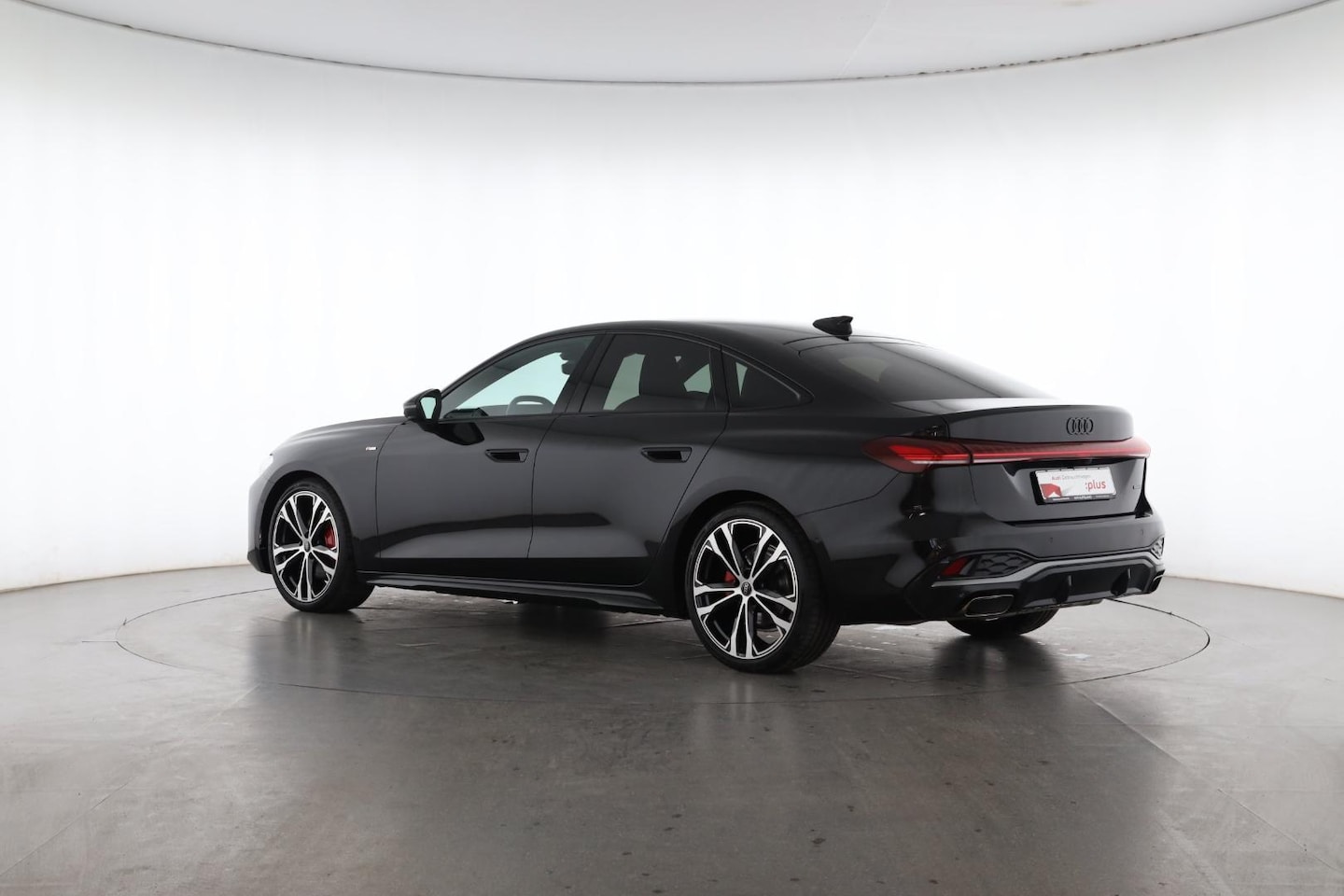 Bild über Audi A5 Limousine TFSI quattro S tronic - für weitere Informationen kontaktieren Sie den Audi Partner