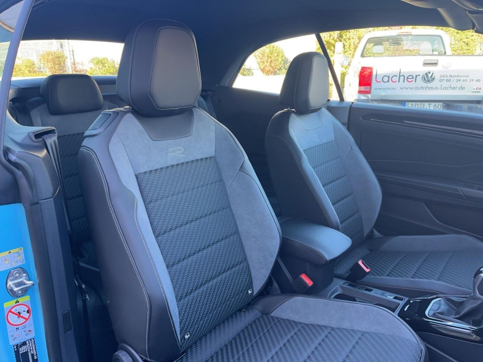 Volkswagen T-Roc Cabriolet – Bild 16