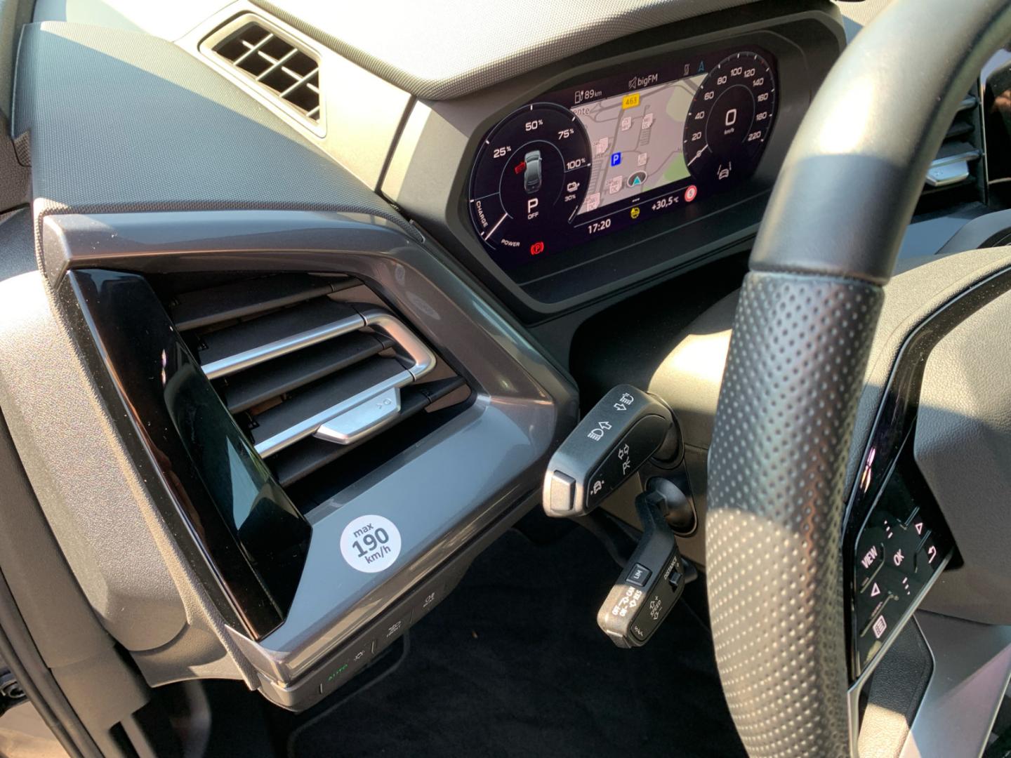 Image about Audi Q4 e-tron 40 e-tron