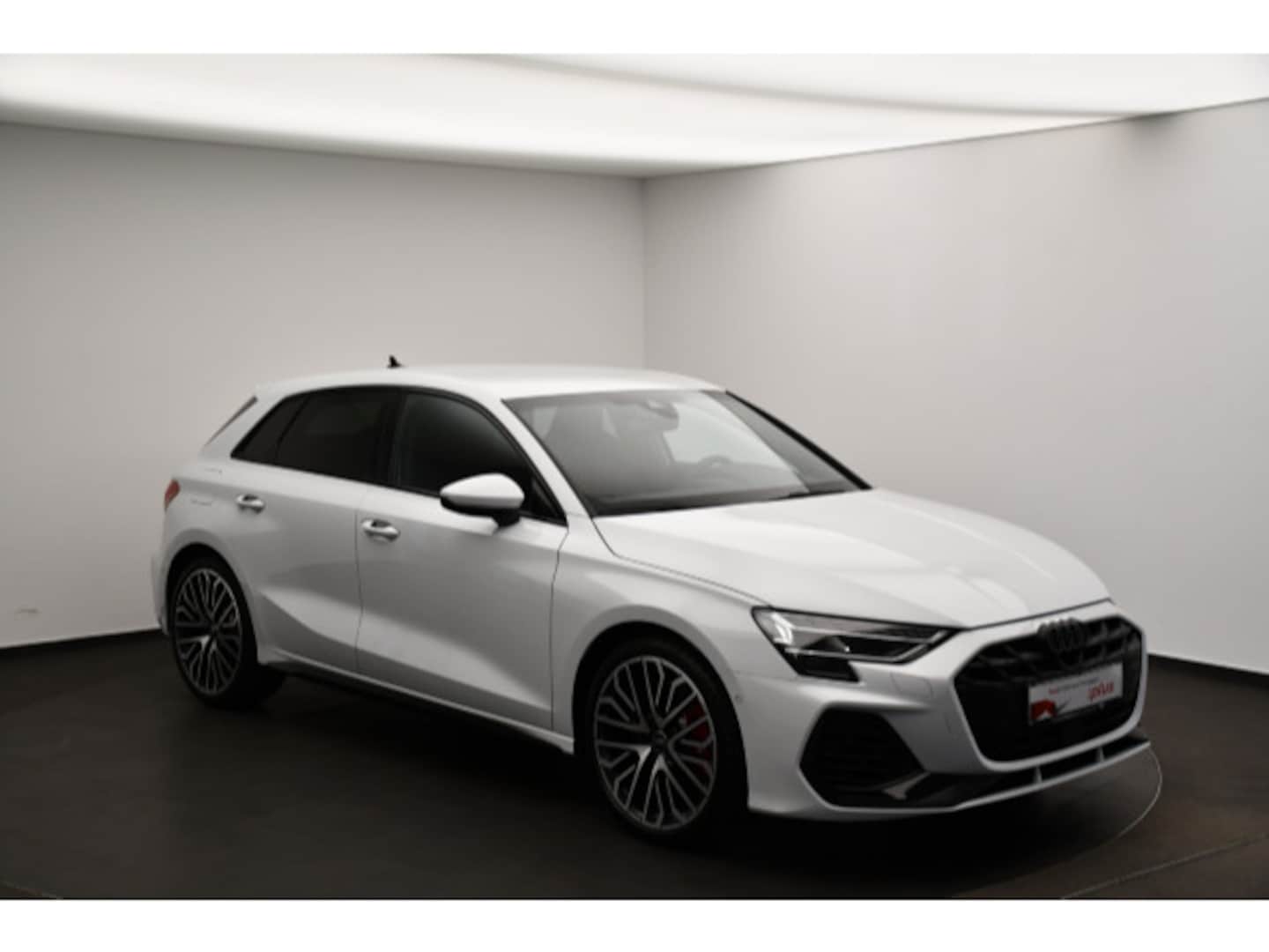 Bild über Audi S3 Sportback TFSI quattro S tronic - für weitere Informationen kontaktieren Sie den Audi Partner