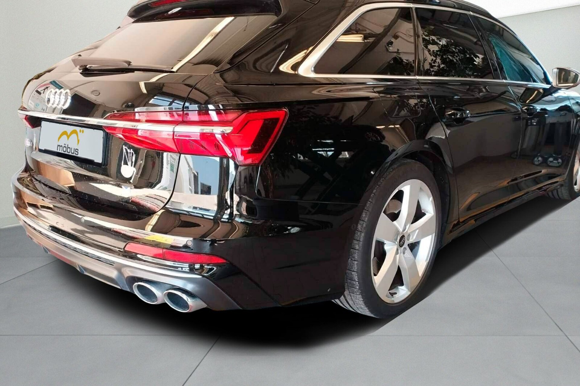Audi S6 Avant