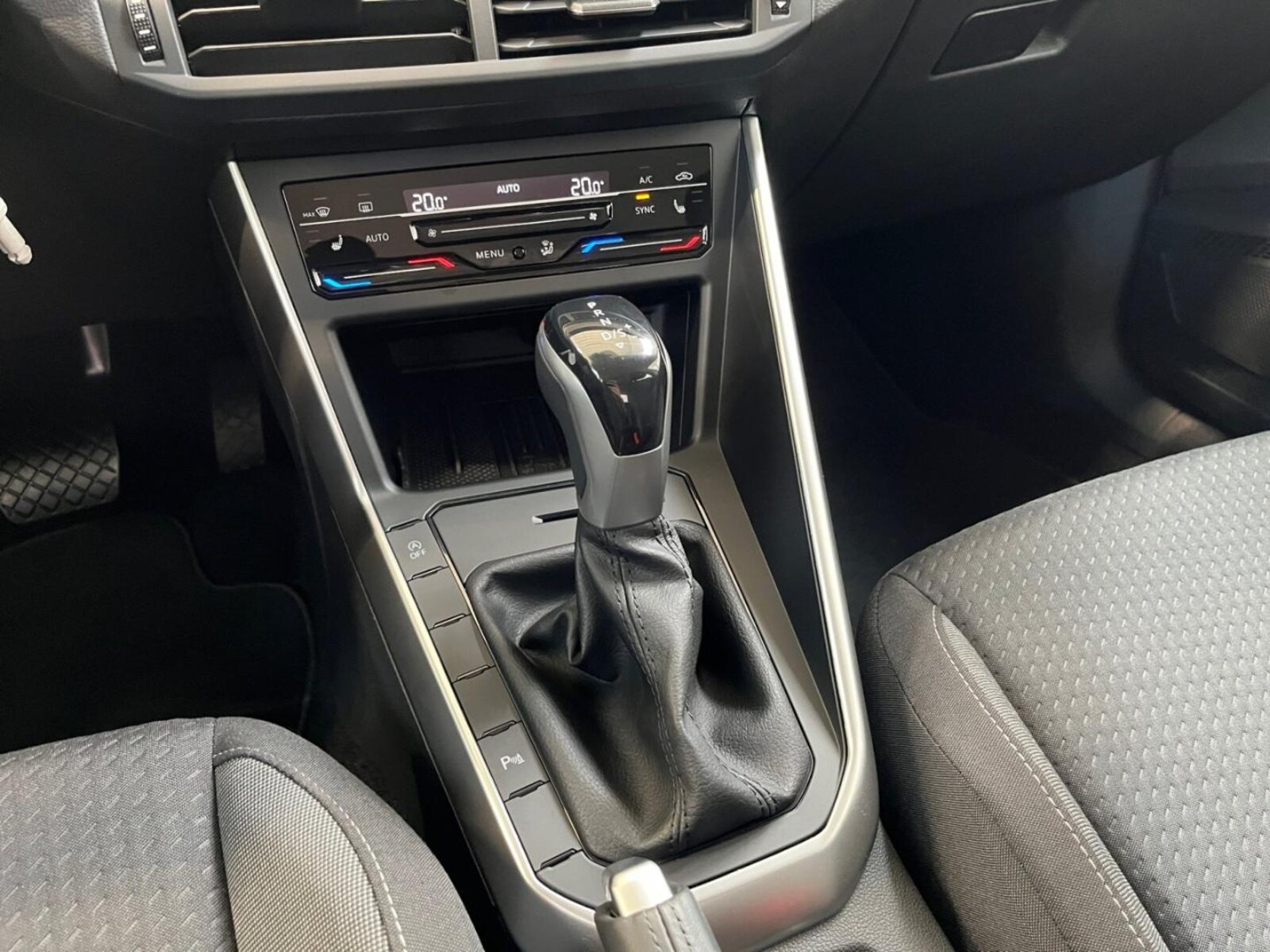 Volkswagen Polo – Bild 9