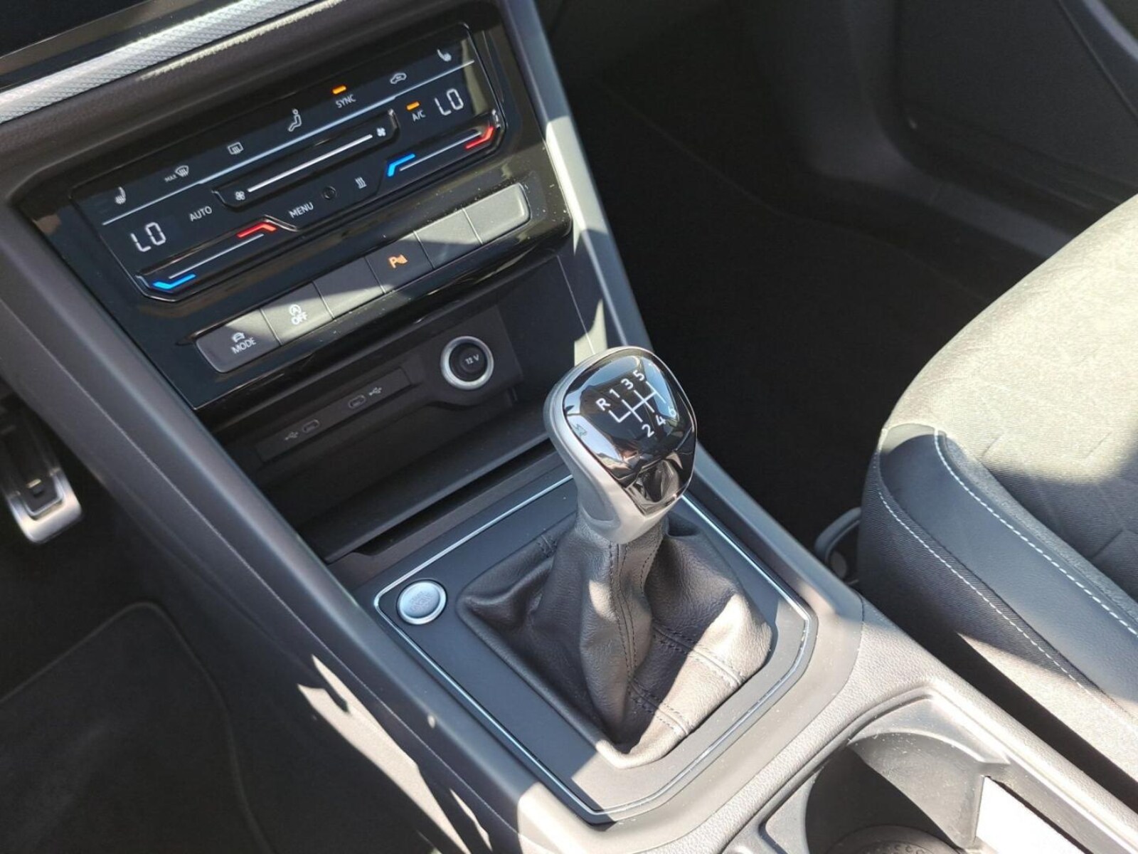 Volkswagen Touran – Bild 19