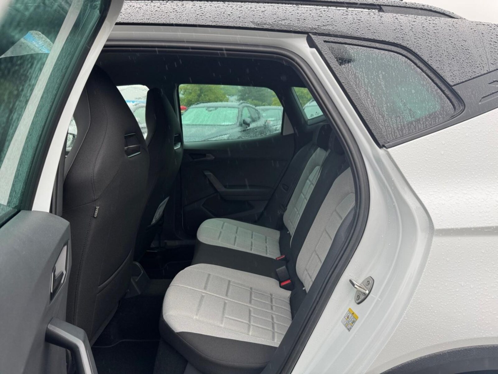 SEAT Arona – Bild 7