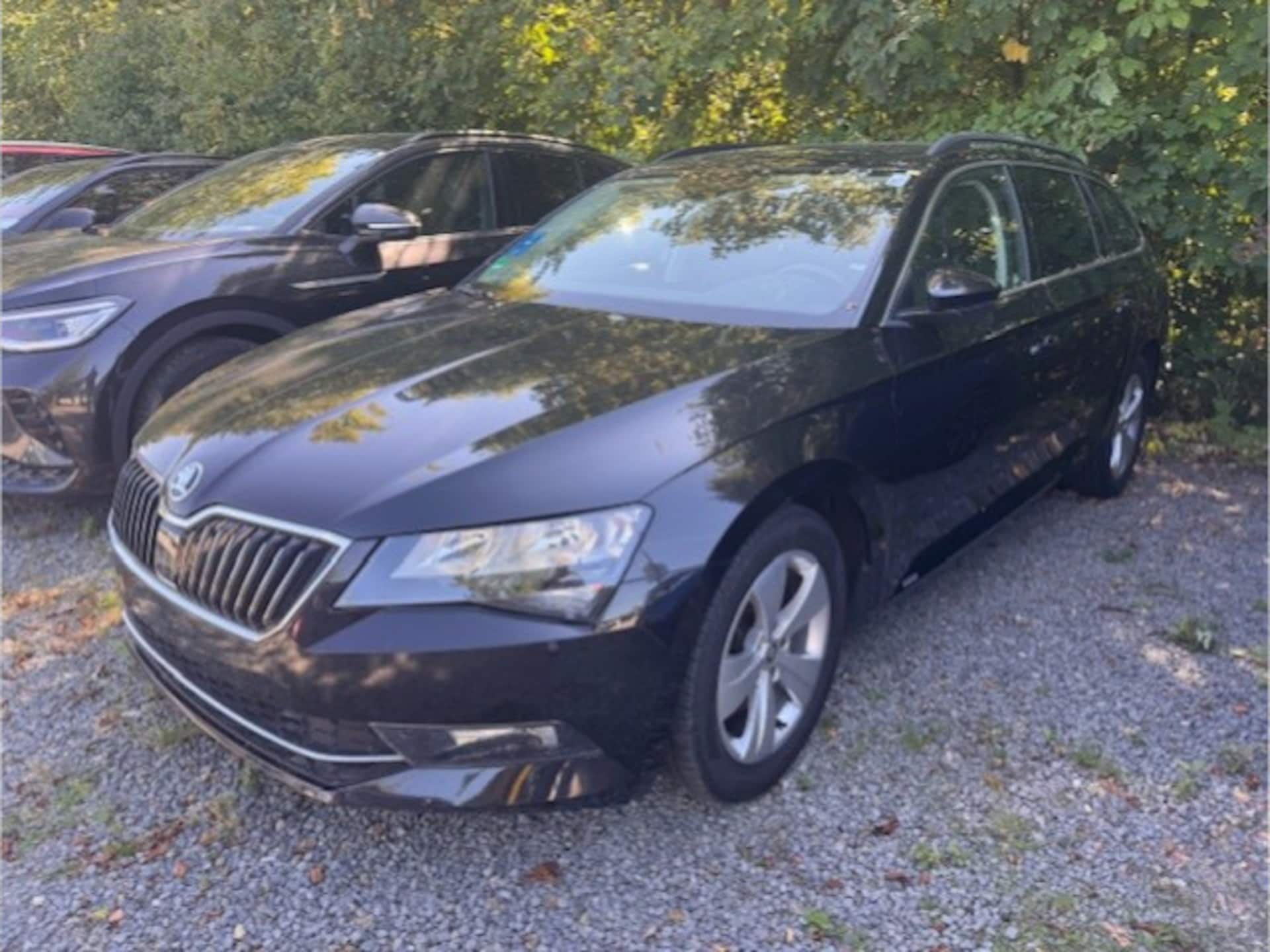 Skoda Superb Combi Ambition