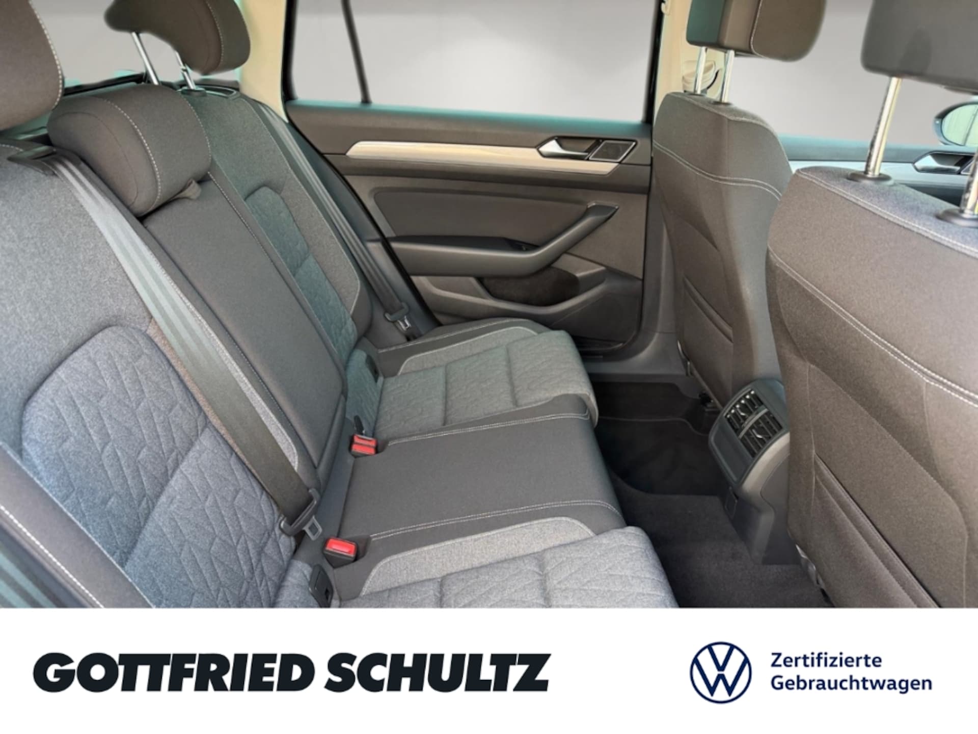 Volkswagen Passat Variant Business