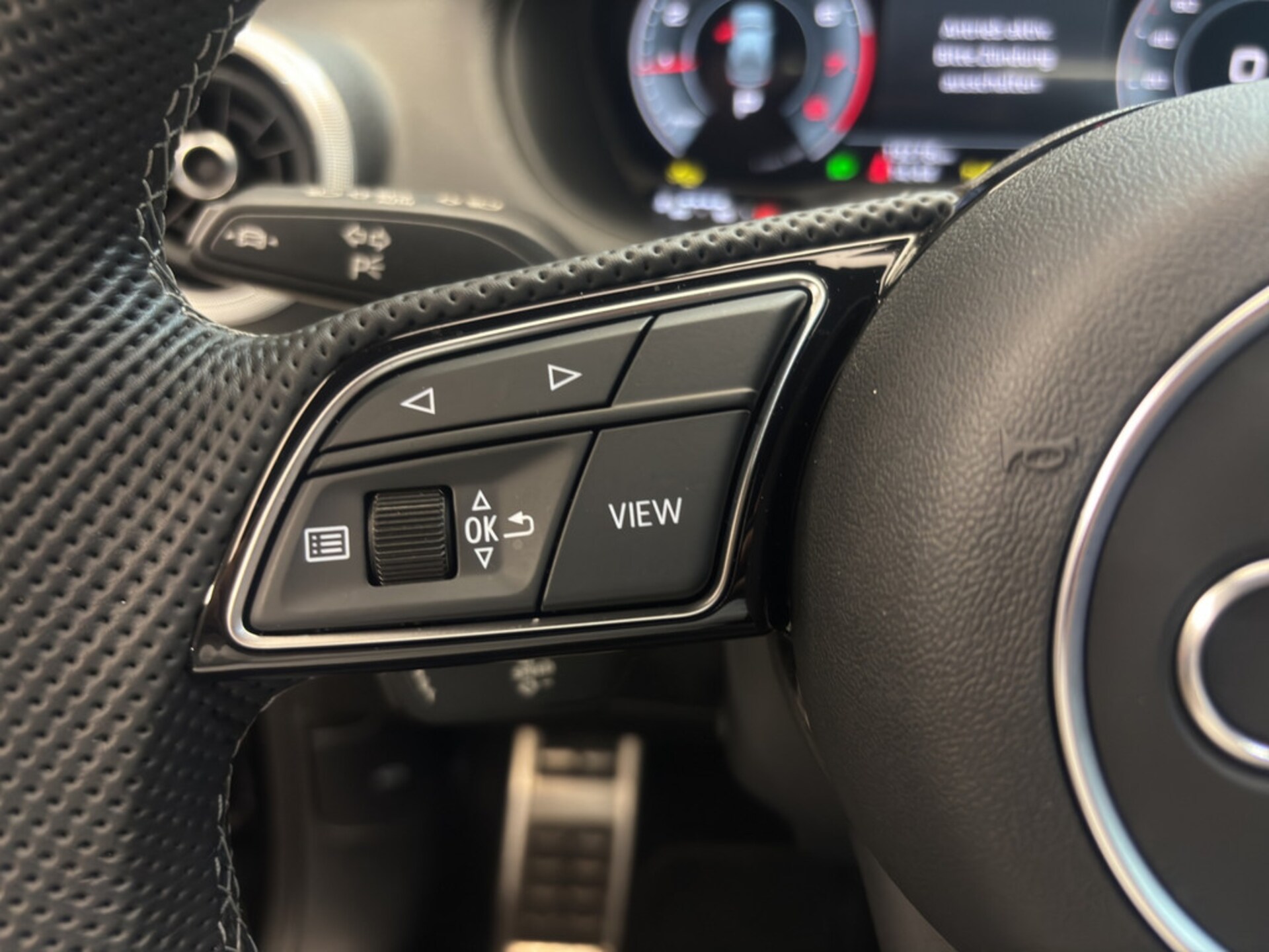 Audi Q2 S line