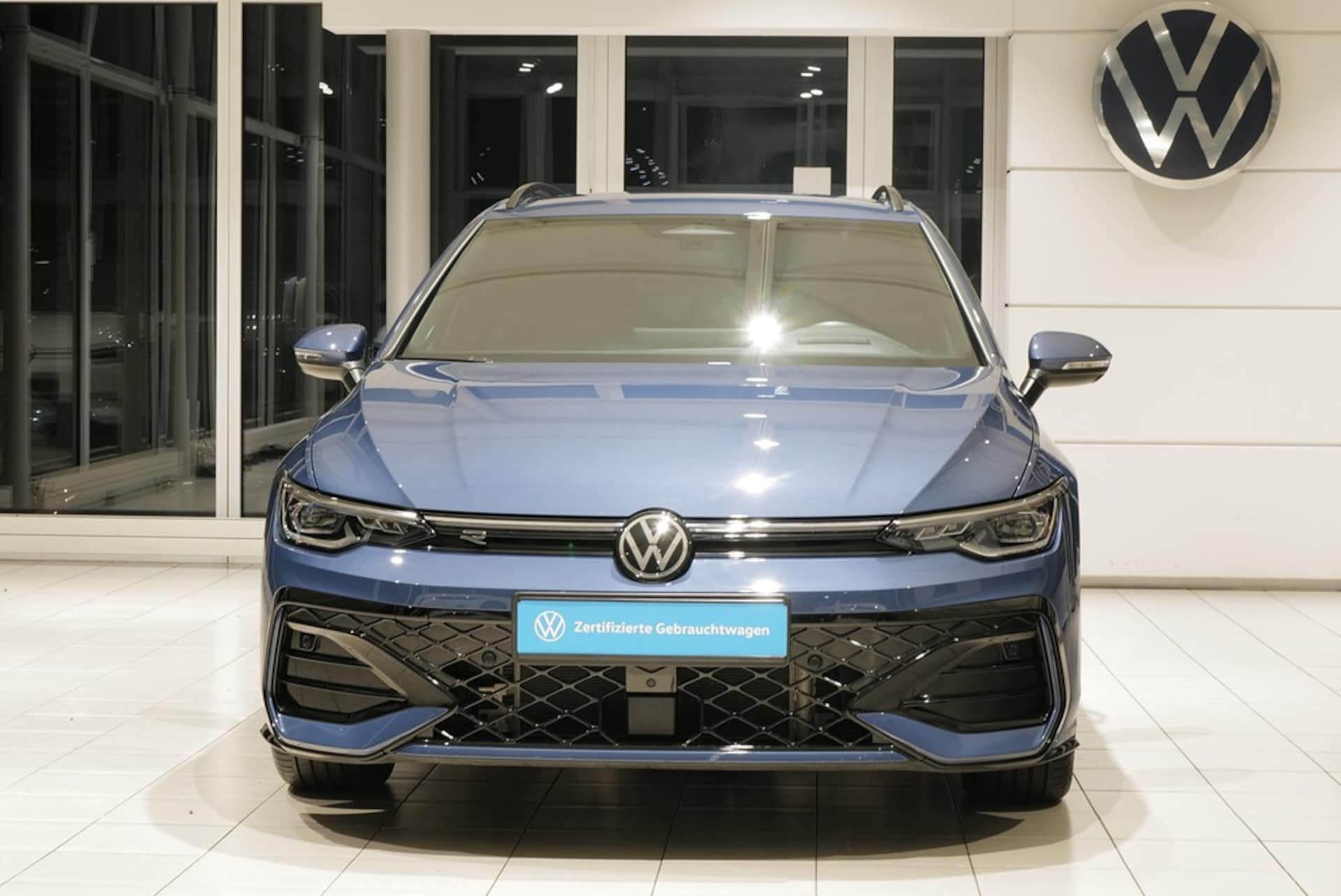 Volkswagen Golf Variant R-Line