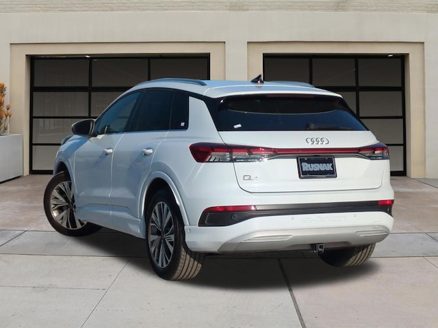 Used 2024 Audi Q4 e-tron Premium Plus with VIN WA1BCBFZ2RP024509 for sale in Pasadena, CA