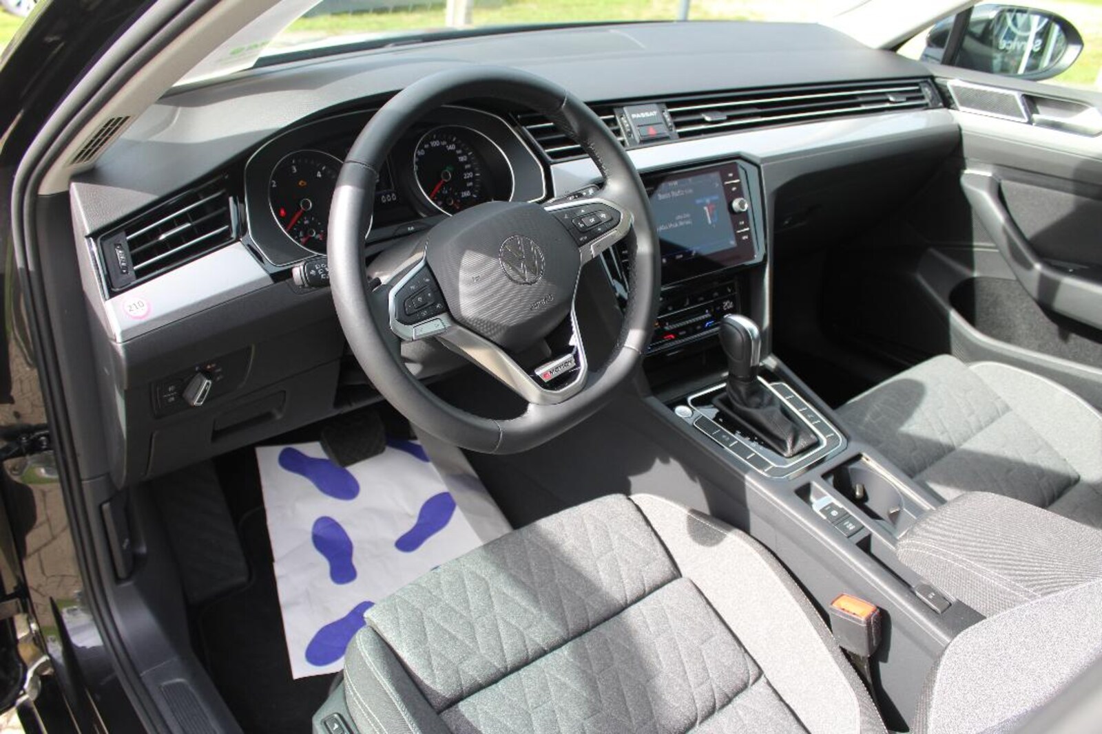 Volkswagen Passat Variant – Bild 4