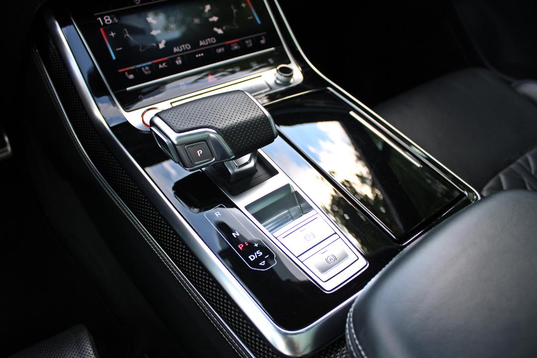 Image about Audi SQ7 TDI quattro tiptronic