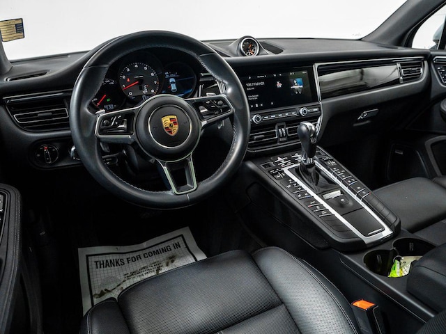 2020 Porsche Macan