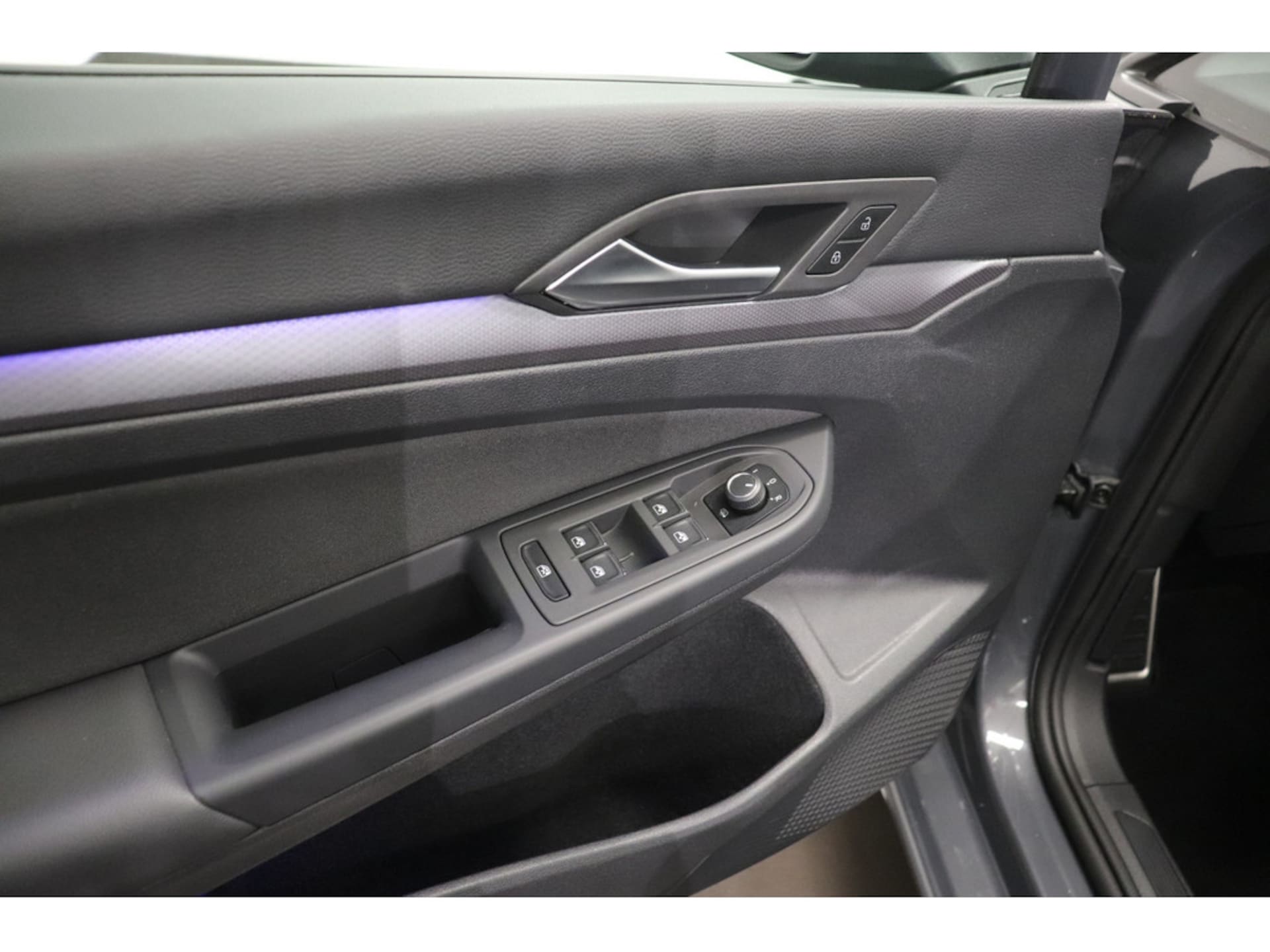 Volkswagen Golf Active