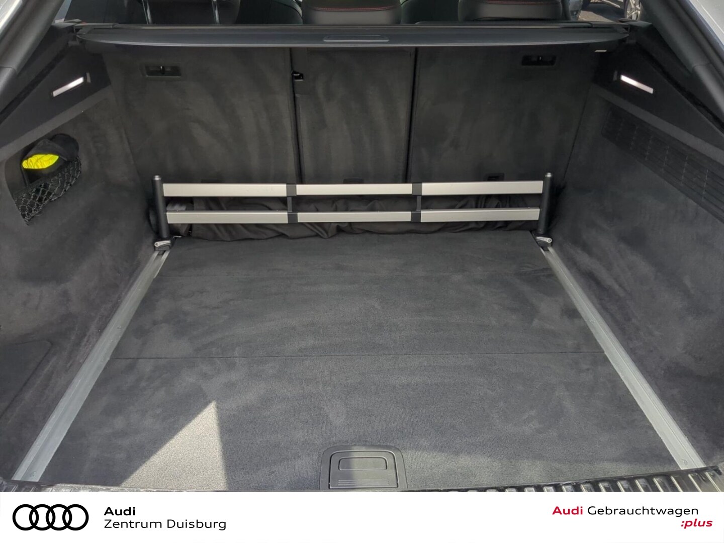 Image about Audi RS Q8 TFSI quattro tiptronic
