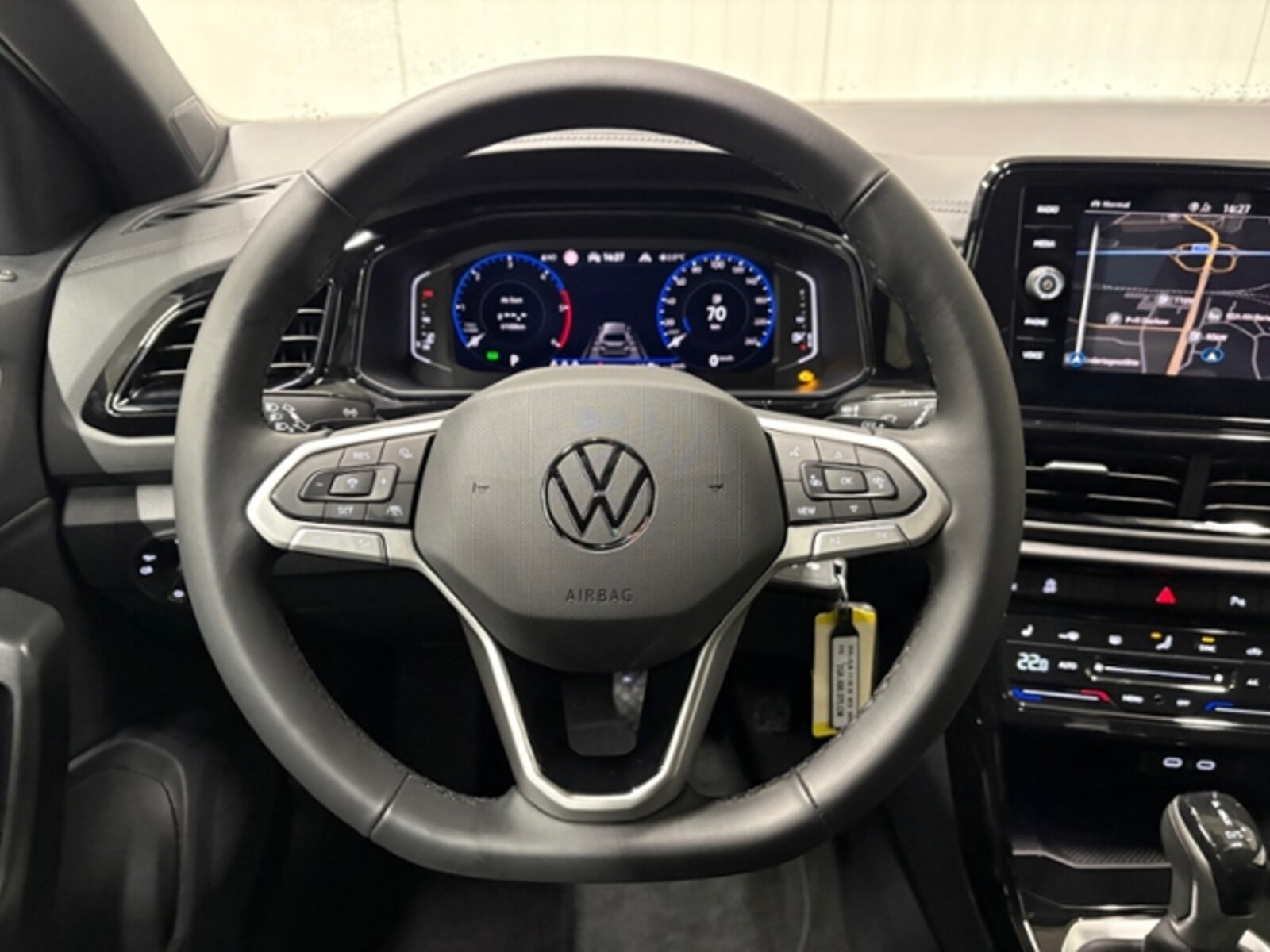 Volkswagen T-Roc – Bild 12