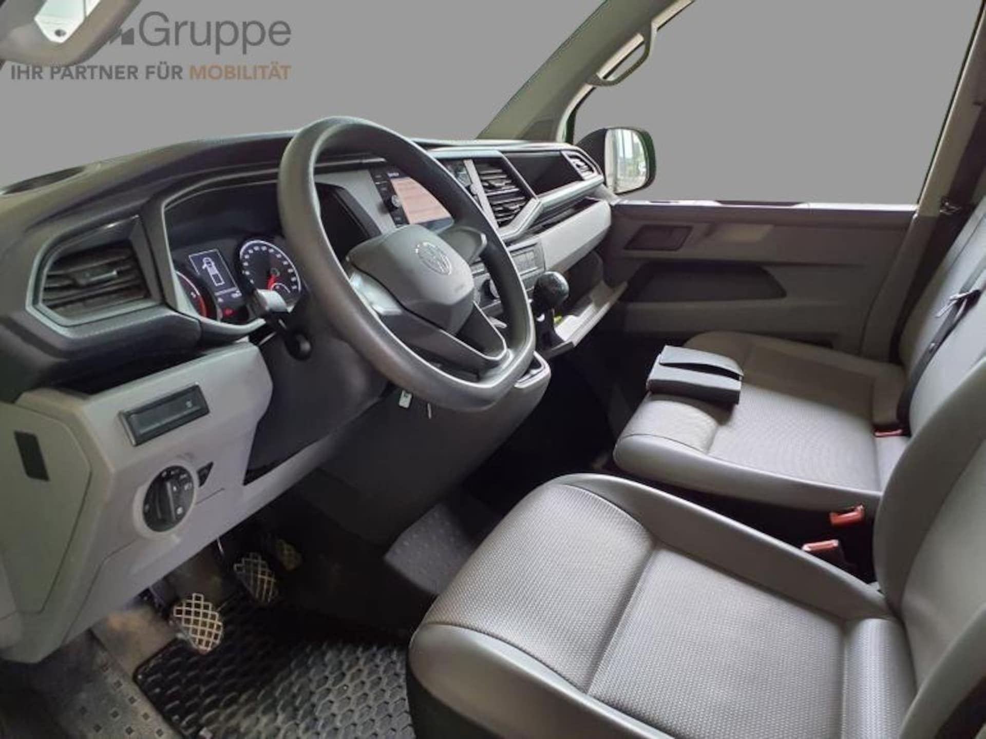 Volkswagen T6.1 Transporter Pritschenwagen Doppelkabine