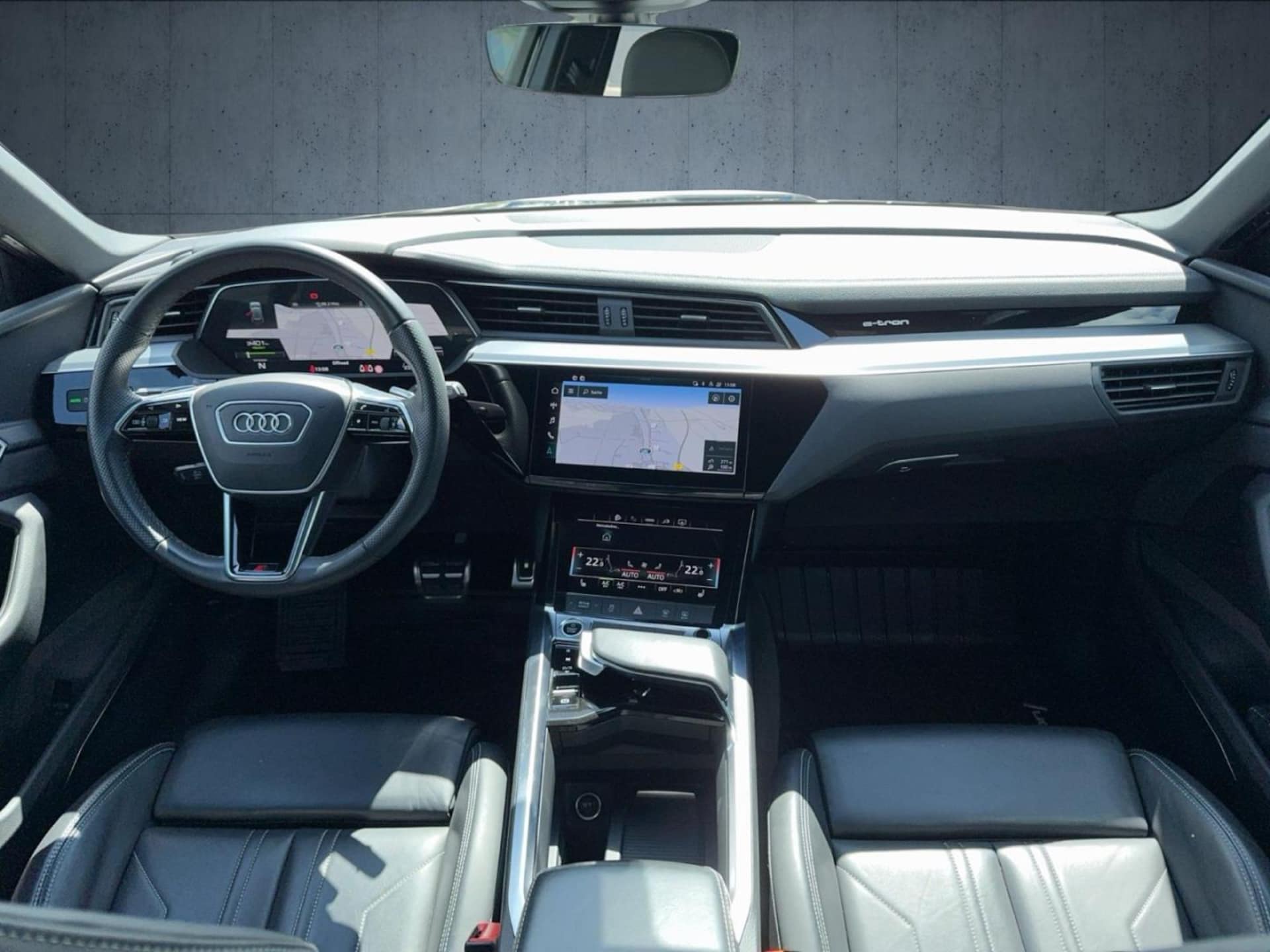 Audi Q8 e-tron S line