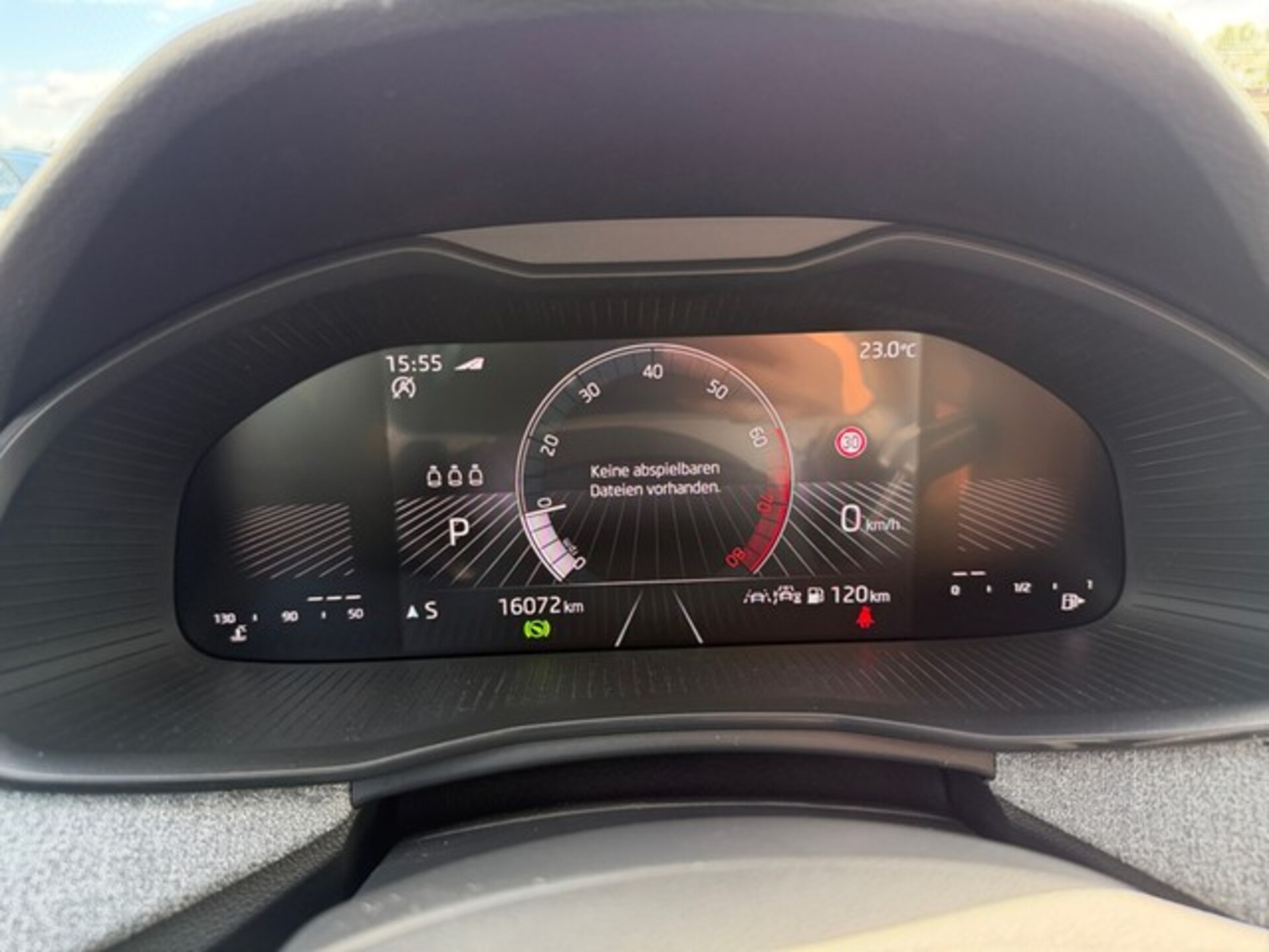 Skoda Scala Tour