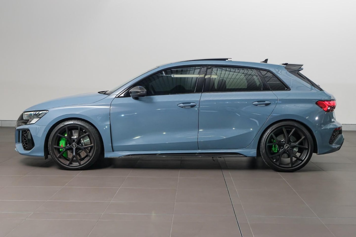 Image about Audi RS 3 Sportback TFSI quattro S tronic