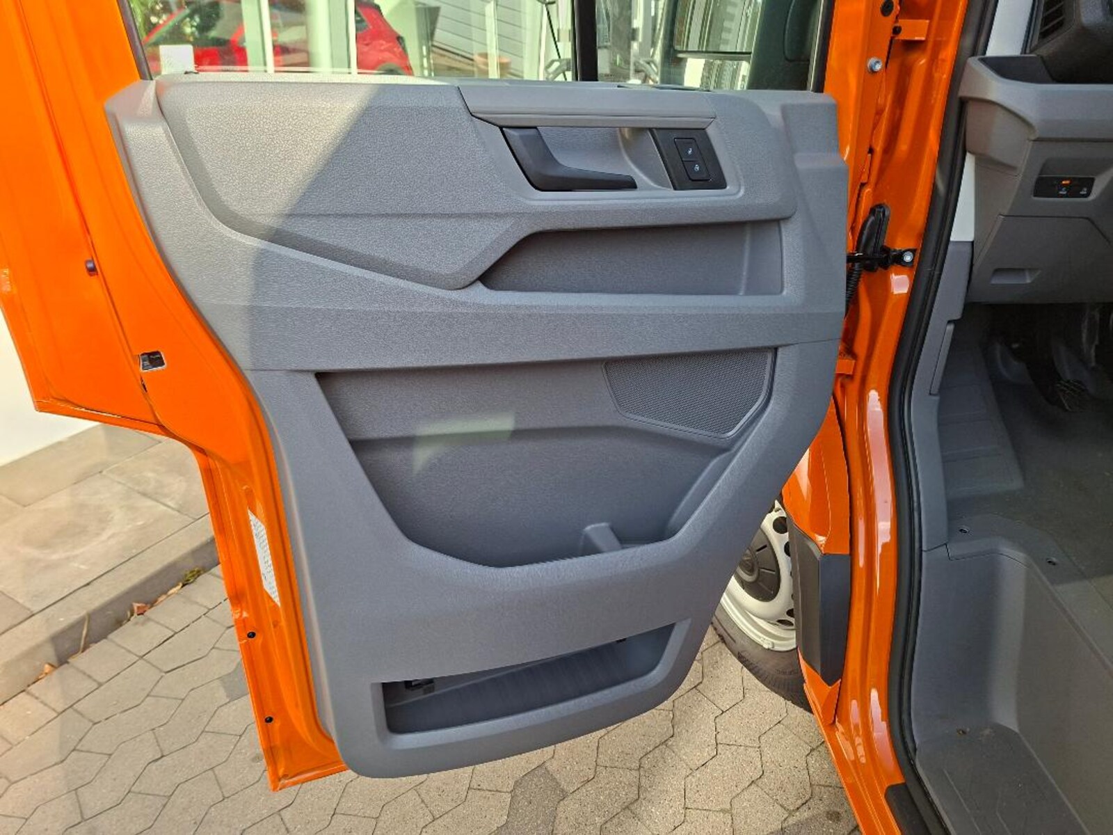 Volkswagen Crafter Doppelkabine langer Radstand – Bild 13