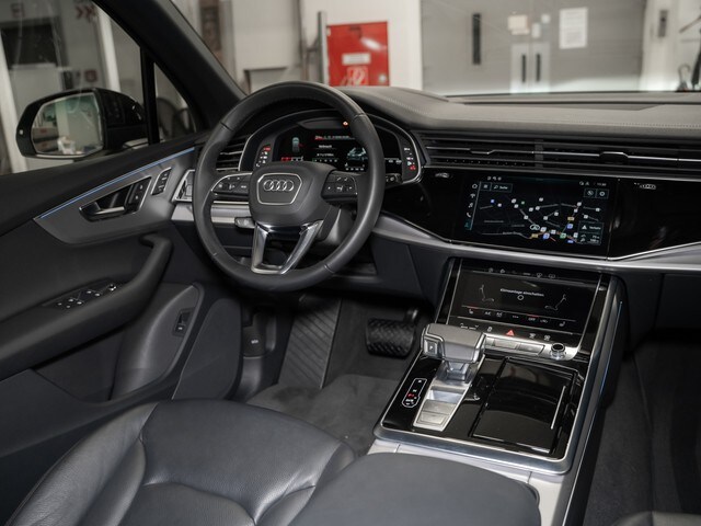 Image about Audi Q7 S line 55 TFSI quattro tiptronic