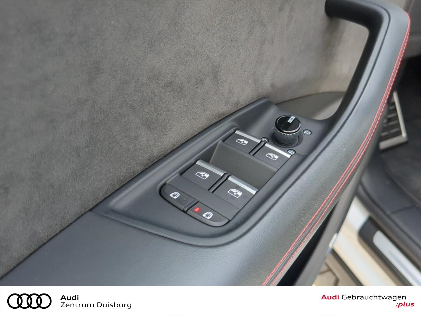 Image about Audi RS Q8 TFSI quattro tiptronic