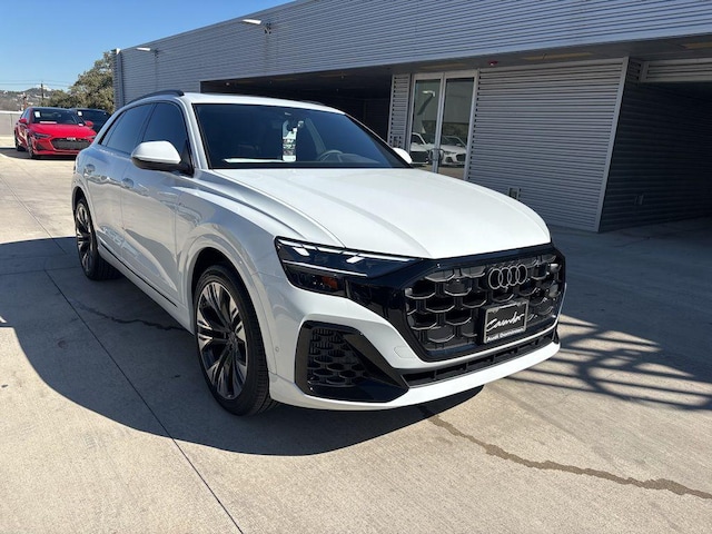 2026 Audi Q8