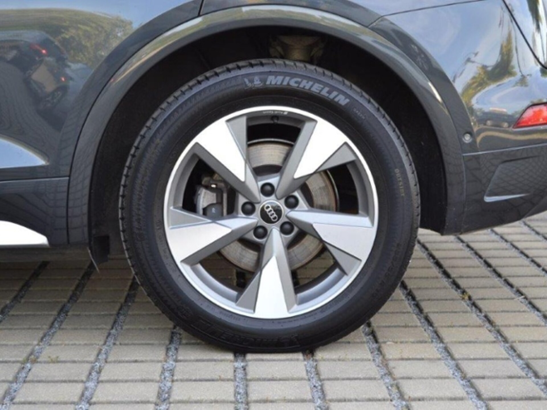 Audi Q5 TFSI e advanced