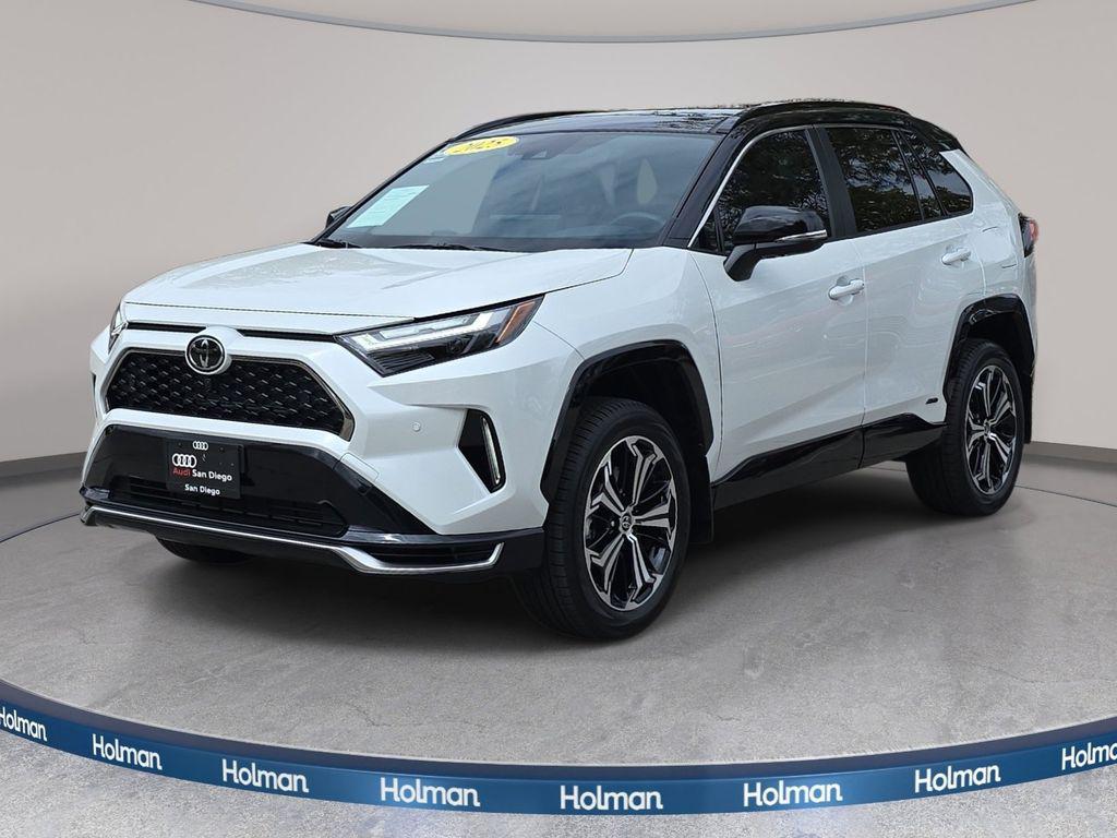 2025 Toyota RAV4 Plug-in Hybrid XSE AWD's photo