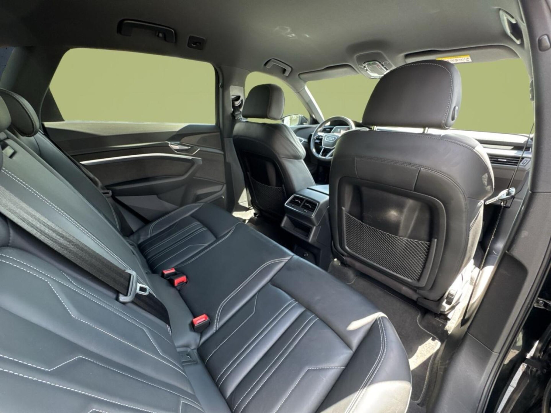 Audi Q8 e-tron S line