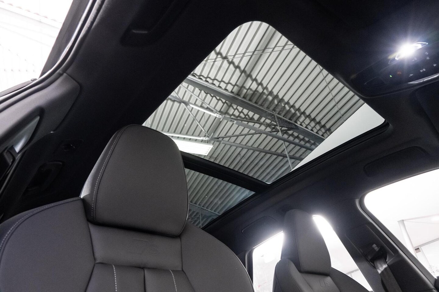 Image about Audi Q5 SUV TDI quattro 150 kW sport