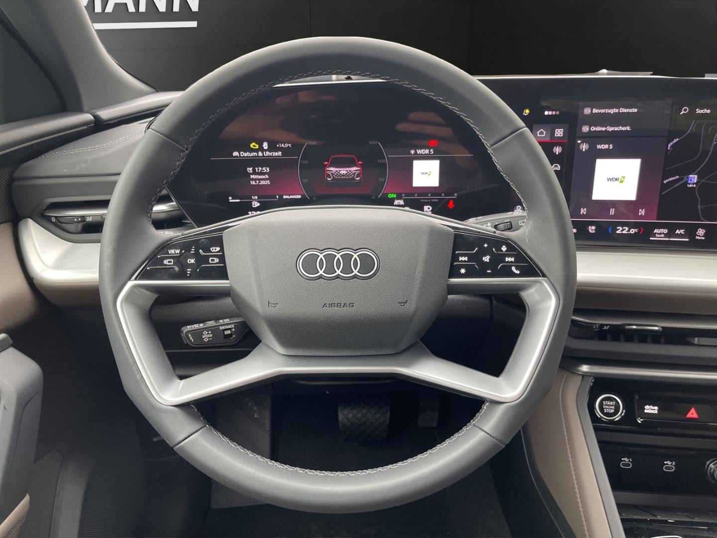 Bild über Audi Q5 SUV TFSI quattro 150 kW S tronic - für weitere Informationen kontaktieren Sie den Audi Partner