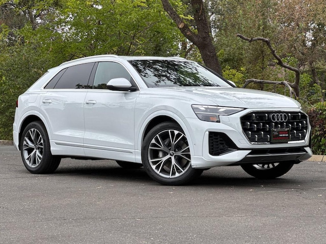 2026 Audi Q8