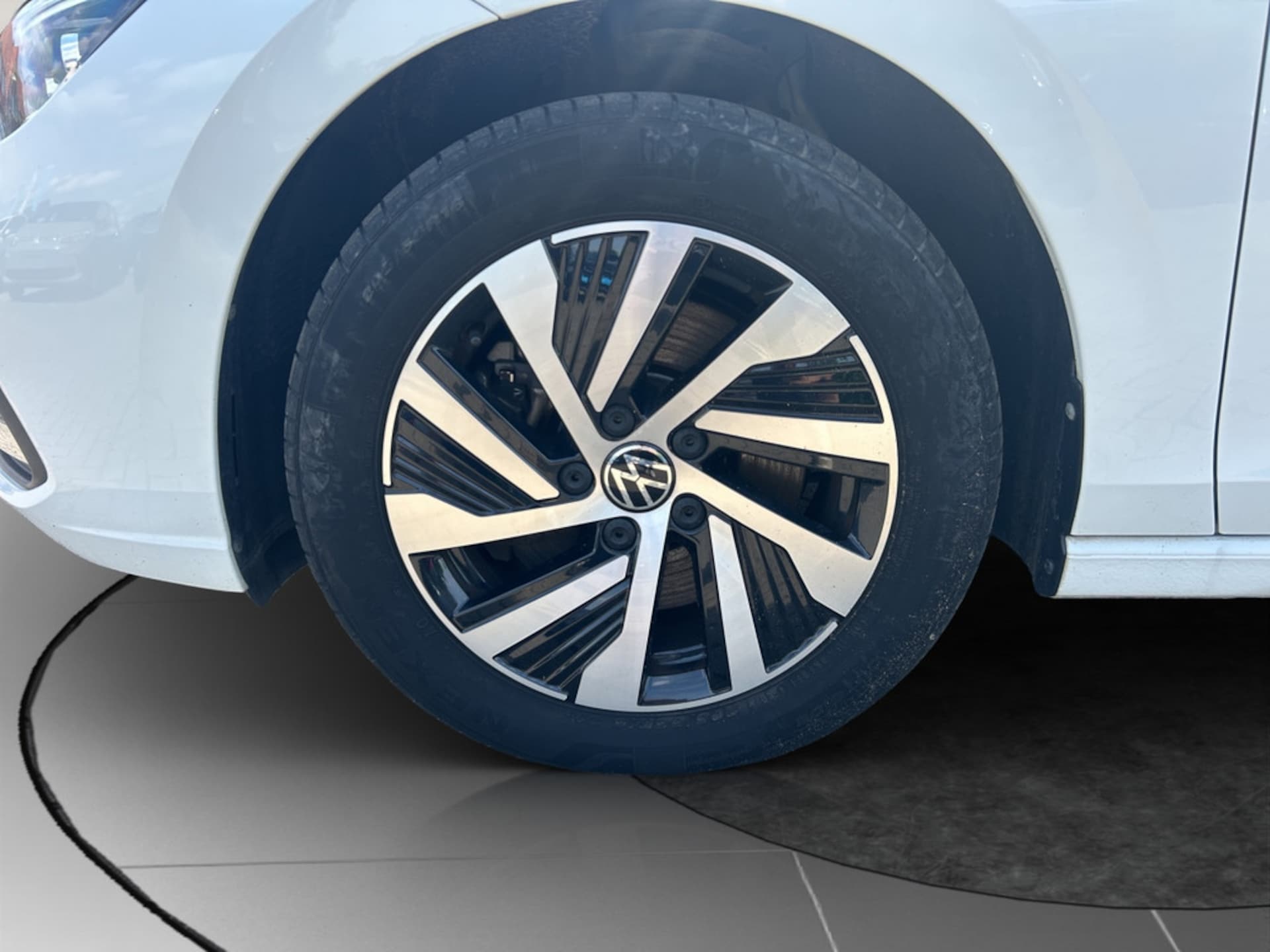 Volkswagen Golf Style